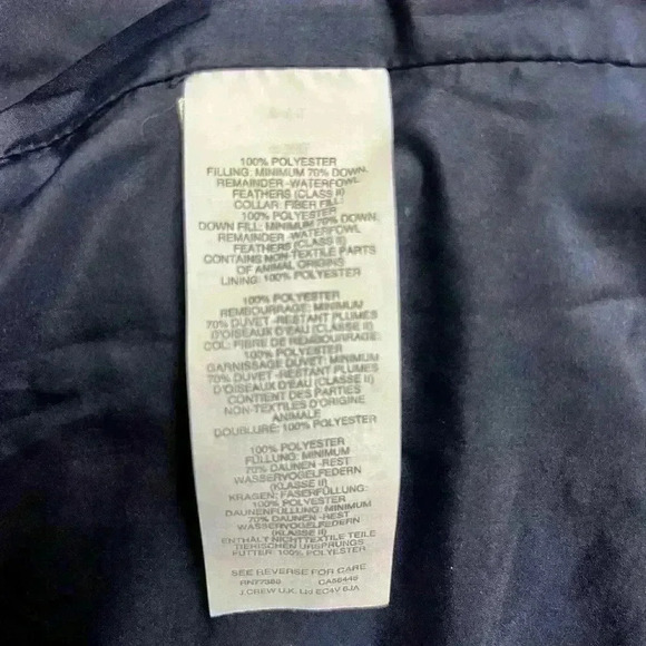 JCREW - Women’s puffer vest in gingham navy and white check. Size XS - Picture 8 of 8